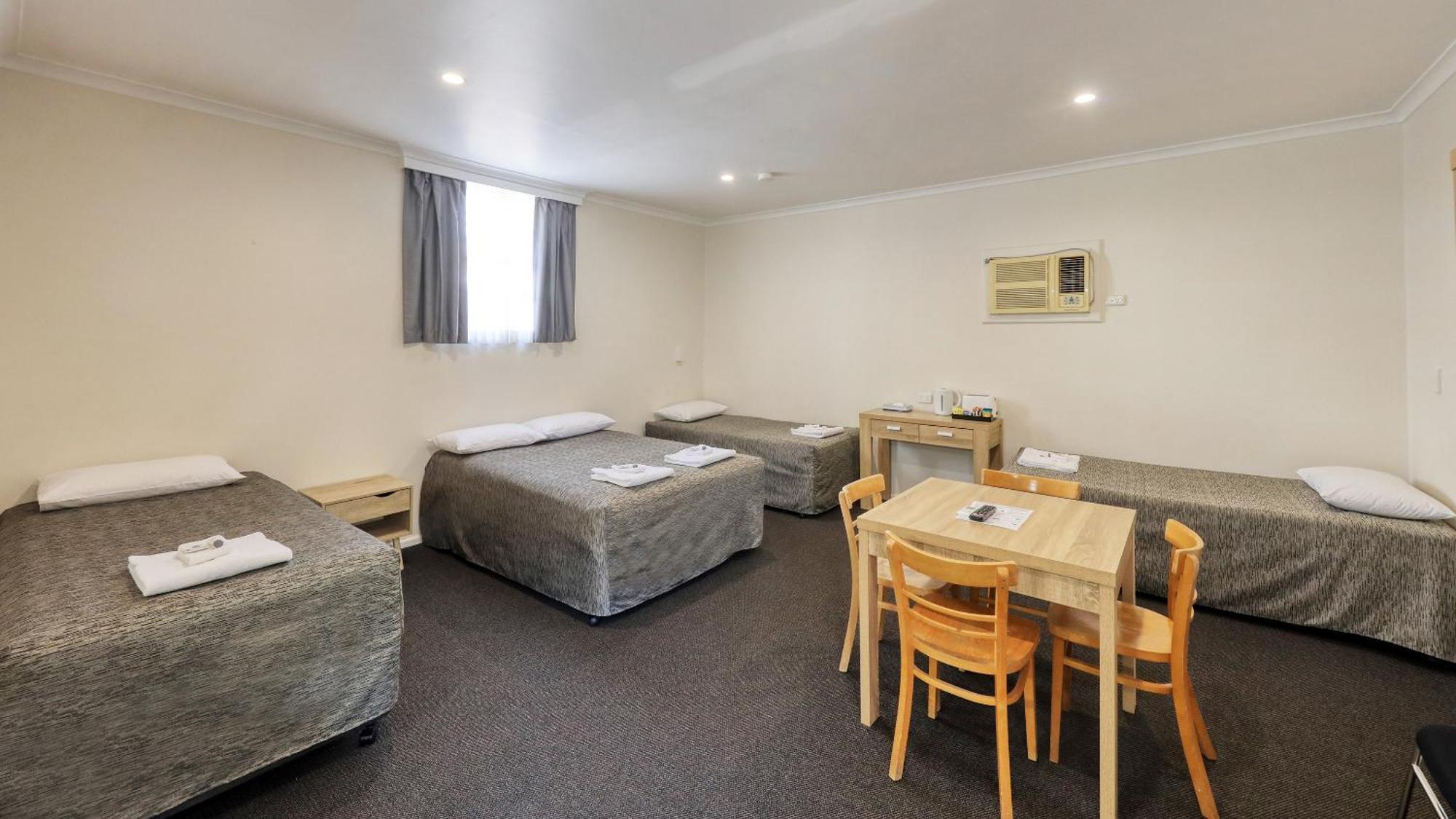 Coachman Hotel Motel Паркс Екстер'єр фото
