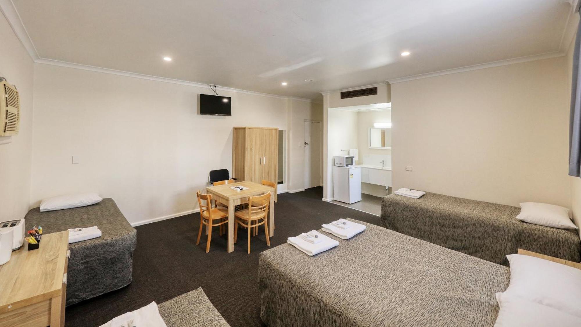 Coachman Hotel Motel Паркс Екстер'єр фото